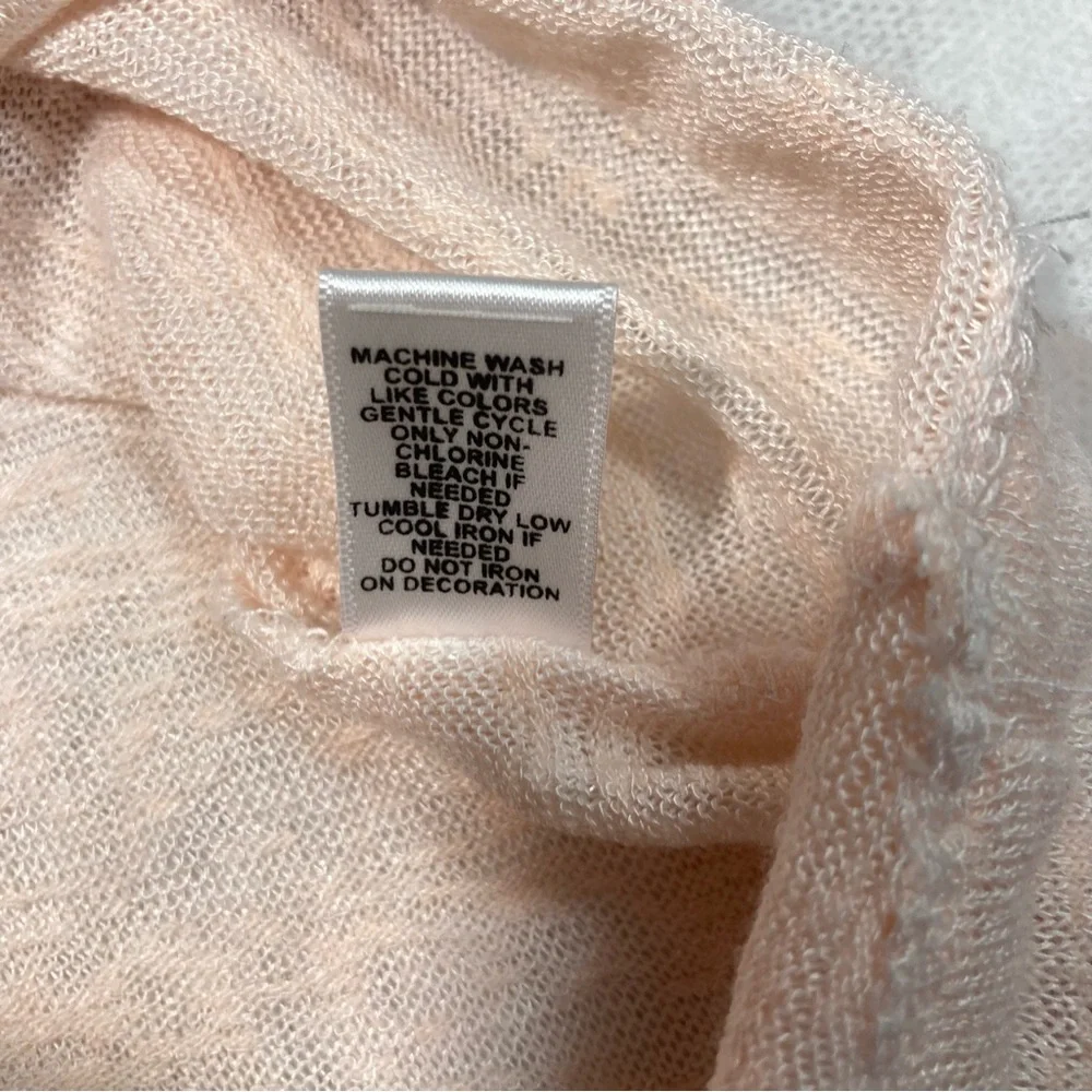 ✨ Cato Lightweight Tunic Blouse – Soft & Feminine ✨ - Picture 6 of 14